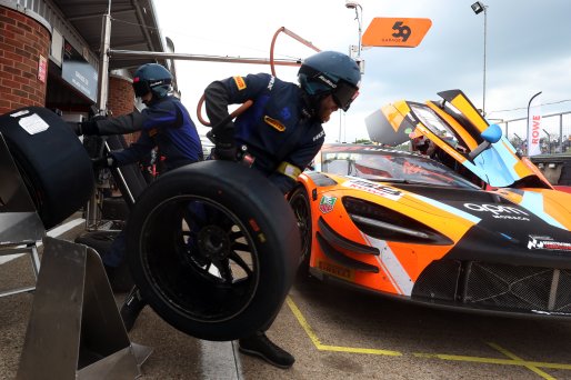#58 - Garage 59 - Louis PRETTE/Thomas FLEMING - McLaren 720S GT3 EVO | SRO / JEP