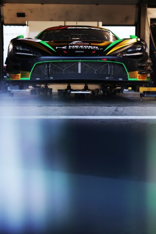 #111 - CSA Racing - Arthur ROUGIER/James KELL - McLaren 720S GT3 EVO