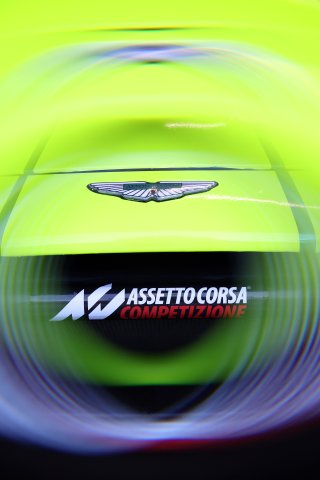 #21 - Comtoyou Racing - Oliver S&Ouml;DERSTR&Ouml;M/Arthur DORISON - Aston Martin Vantage AMR GT3 EVO