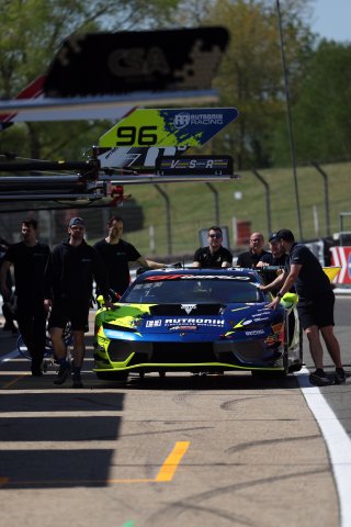 #96 - Rutronik Racing - Patric NIEDERHAUSER/Luca ENGSTLER - Lamborghini Temerario GT3