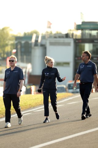 Drivers on a Track Walk