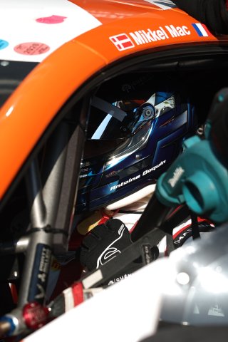 #24 - Steller Motorsport - Antoine DOQUIN - Corvette Z06 GT3 R