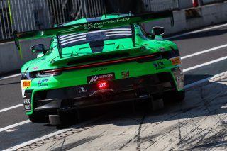 #54 - Dinamic GT - Tanart SATHIENTHIRAKUL - Francesco SIMONAZZI - Angus WHITESIDE - Porsche 911 GT3 R EVO
