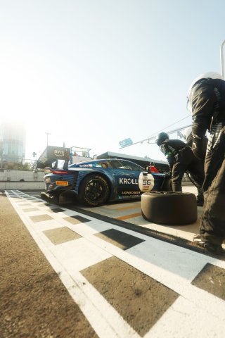 #56 - Ecurie Ecosse Blackthorn - Jonathan ADAM - Lorcan HANAFIN - Giacomo PETROBELLI - Aston Martin Vantage AMR GT3 EVO