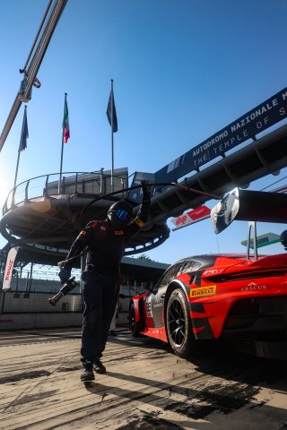 #89 - Lionspeed GP - Alex FONTANA - Bashar MARDINI - Patrick KOLB - Porsche 911 GT3 R EVO
