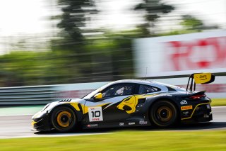 #10 - Boutsen VDS - Gilles MAGNUS - Robin KNUTSSON - Alessandro GHIRETTI - Porsche 911 GT3 R EVO