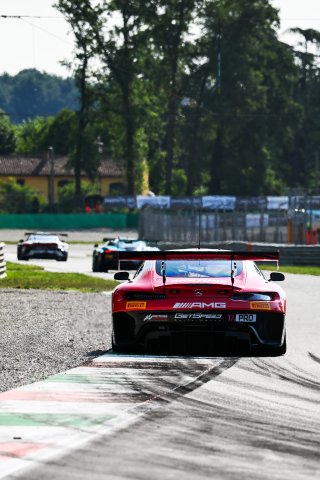 #17 - Mercedes - AMG Team GetSpeed - Maxime MARTIN - Maximilian GOTZ - Fabian SCHILLER - Mercedes-AMG GT3 EVO
