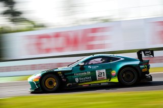 #21 - Comtoyou Racing - Oliver SODERSTROM - S&eacute;bastien BAUD - Kobe PAUWELS - Aston Martin Vantage AMR GT3 EVO