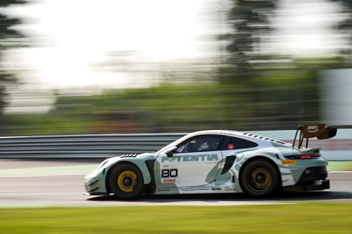#80 - Lionspeed GP - Bastian BUUS - Thomas PREINING - Ricardo FELLER - Porsche 911 GT3 R EVO | SRO / JEP