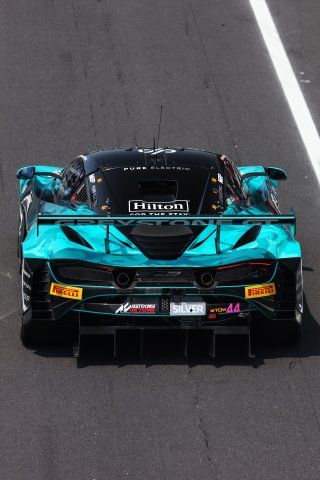 #44 - Greystone GT - Tommy PINTOS - Jayden KELLY - Josh RATTICAN - McLaren 720S GT3 EVO