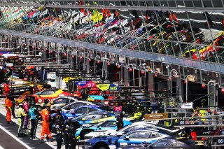 GT World Challenge Europe Pits