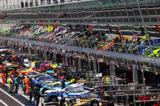 GT World Challenge Europe Pits