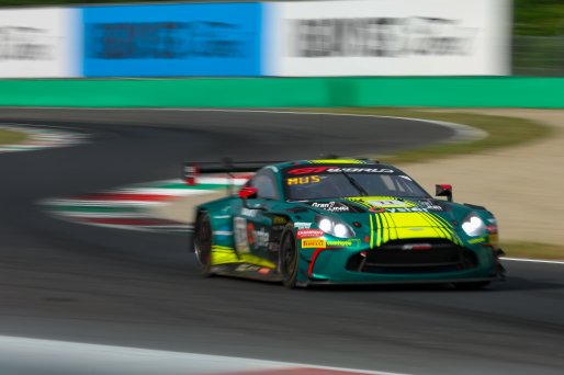 #11 - Comtoyou Racing - Marcelo TOMASONI - Aaron MUSS - Kyle MARCELLI - Aston Martin Vantage AMR GT3 EVO | SRO / JEP