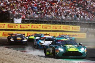 #21 - Comtoyou Racing - Oliver SODERSTROM - S&eacute;bastien BAUD - Kobe PAUWELS - Aston Martin Vantage AMR GT3 EVO