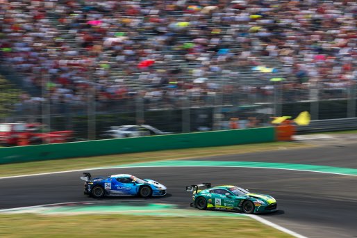 #21 - Comtoyou Racing - Oliver SODERSTROM - S&eacute;bastien BAUD - Kobe PAUWELS - Aston Martin Vantage AMR GT3 EVO | SRO / JEP