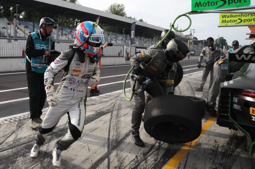#35 - Walkenhorst Motorsport - Gaspard SIMON - Aston Martin Vantage AMR GT3 EVO | SRO / JEP