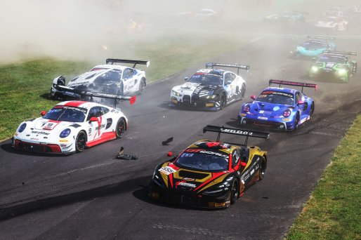 #555 - CSA Racing - Baptiste MOULIN - Romain ANDRIOLO - Lorens LECERTUA - McLaren 720S GT3 EVO | SRO / JEP