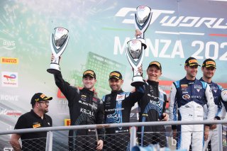 #56 - Ecurie Ecosse Blackthorn - Jonathan ADAM - Lorcan HANAFIN - Giacomo PETROBELLI - Aston Martin Vantage AMR GT3 EVO