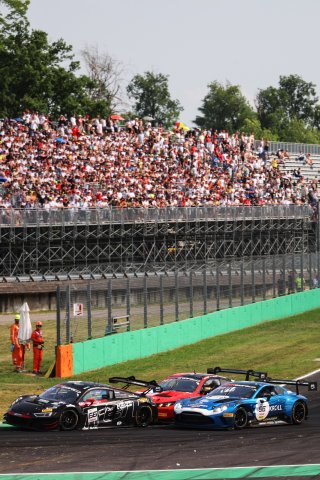 #66 - Tresor Attempto Racing - Rocco MAZZOLA - Sebastian &Oslash;GAARD - Ariel LEVI - Audi R8 LMS GT3 EVO II