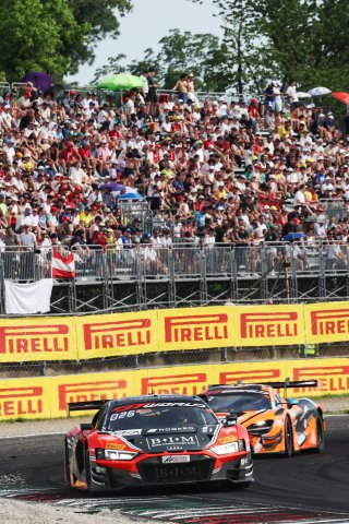 #84 - Eastalent Racing - Christopher HAASE - Simon REICHER - Markus WINKELHOCK - Audi R8 LMS GT3 EVO II