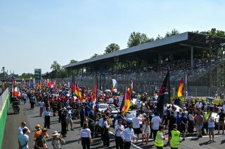 Fans on the grid at GT World Monza