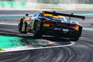 #5 - Optimum Motorsport - Mikey PORTER - Guilherme OLIVEIRA - Dante RAPPANGE - McLaren 720S GT3 EVO