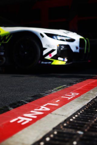 #46 - Team WRT - Max HESSE - Valentino ROSSI - Daniel HARPER - BMW M4 GT3 EVO