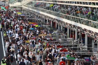 Pitwalk and autograph session