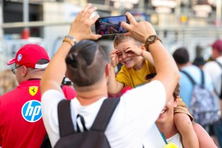 Pitwalk and autograph session