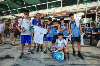 Pitwalk and autograph session