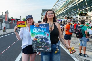 Pitwalk and autograph session
