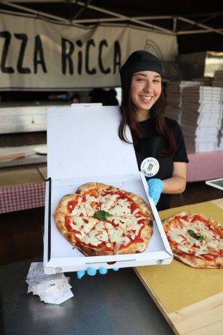 Food at the fanzone