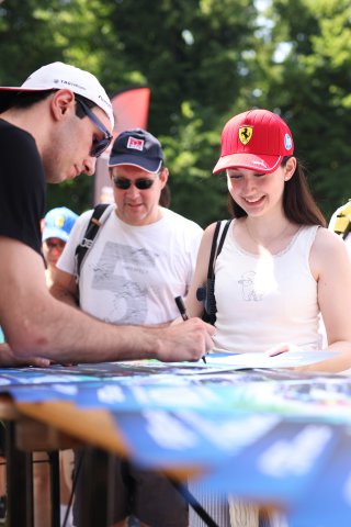 Fans at the Meet & Greet