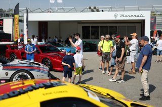 Fans in the Monza Paddock