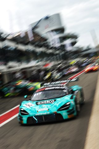 #44 - Greystone GT - Tommy PINTOS - Jayden KELLY - Josh RATTICAN - Zac MEAKIN - McLaren 720S GT3 EVO