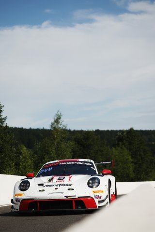 #9 - Pure Rxcing - Aleksei NESOV - Aliaksandr MALYKHIN - Max HOFER - Enzo TRULLI - Porsche 911 GT3 R EVO | SRO / JEP