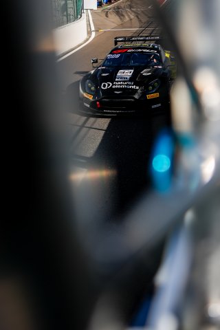 #34 - natural elements by Walkenhorst Motorsport - Henrique CHAVES - Christian KROGNES - Jamie DAY - Aston Martin Vantage AMR GT3 EVO