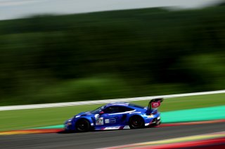 #97 - Rutronik Racing - Michelle GATTING - Antares AU - Martin RUMP - Sven MULLER - Porsche 911 GT3 R EVO