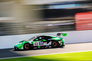 #54 - Dinamic GT - Loris CABIROU - Tanart SATHIENTHIRAKUL - Francesco SIMONAZZI - Angus WHITESIDE - Porsche 911 GT3 R (992) EVO