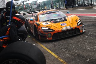 #4 - Optimum Motorsport - Adam SMALLEY - Freddie TOMLINSON - Harry GEORGE - Ruben DEL SARTE - McLaren 720S GT3 EVO