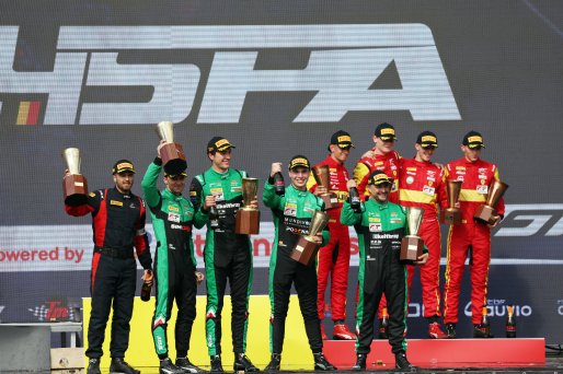 #45 - Rinaldi Racing - Rafael DURAN - Dylan MEDLER - Alessandro BALZAN - David PEREL - Ferrari 296 GT3 EVO | SRO / JEP