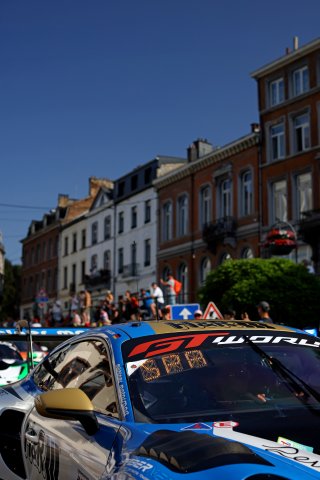 Crowdstrike 24 Hours of Spa Parade | SRO / JEP