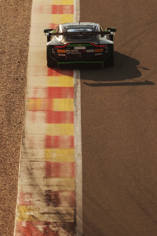 #35 - Walkenhorst Motorsport - Ethan ISCHER - Gaspard SIMON - Mateo VILLAGOMEZ - Maxime ROBIN - Aston Martin Vantage AMR GT3 EVO | SRO / JEP