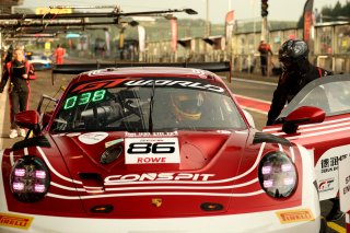 #86 - High Class Racing - Kerong LI - Anders FJORDBACH - Bo YUAN - Hongli YE - Porsche 911 GT3 R (992) EVO