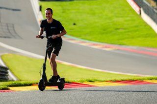Drivers on a Trackwalk