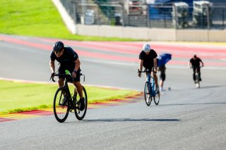 Drivers on a Trackwalk