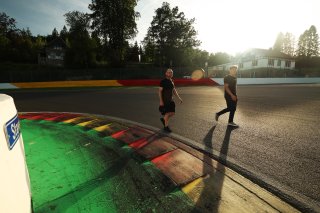 Drivers on a Trackwalk