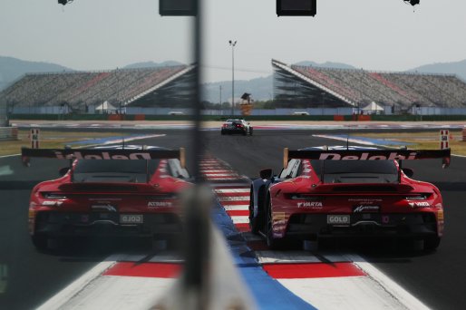 #10 - Boutsen VDS - Gilles MAGNUS - Robin KNUTSSON - Porsche 911 GT3 R (992) EVO | SRO / JEP