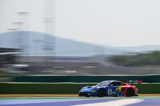 #10 - Boutsen VDS - Gilles MAGNUS - Robin KNUTSSON - Porsche 911 GT3 R (992) EVO