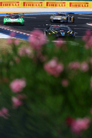 #163 - VSR - Mattia MICHELOTTO - Loris SPINELLI - Lamborghini Temerario GT3